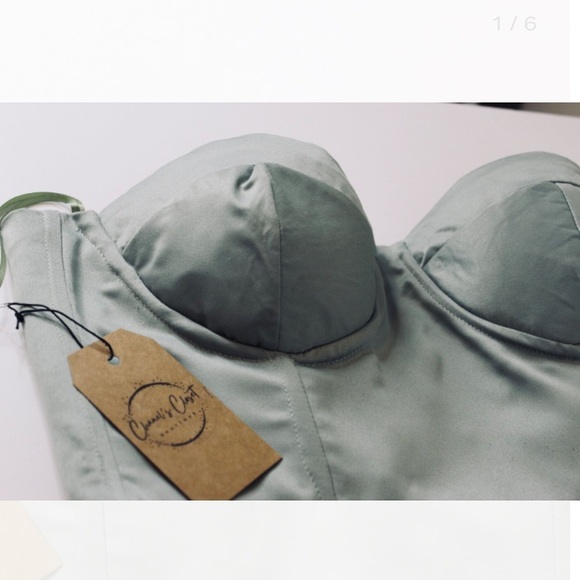 Handmade cropped cupped corset medium - Picture 2 of 6